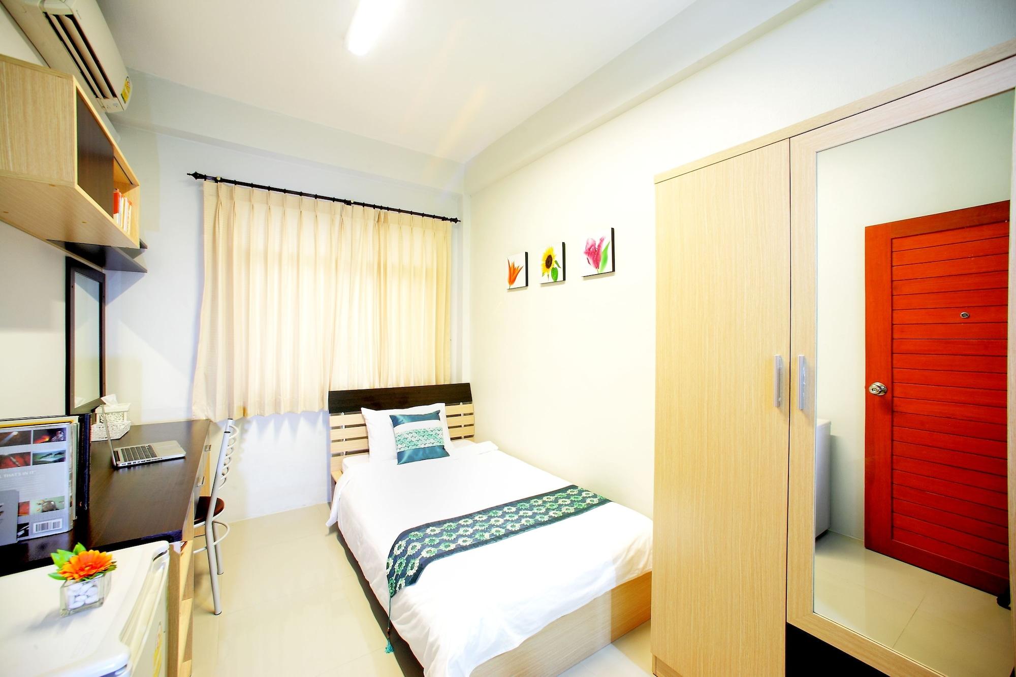 Smile Inn Bangkok Extérieur photo