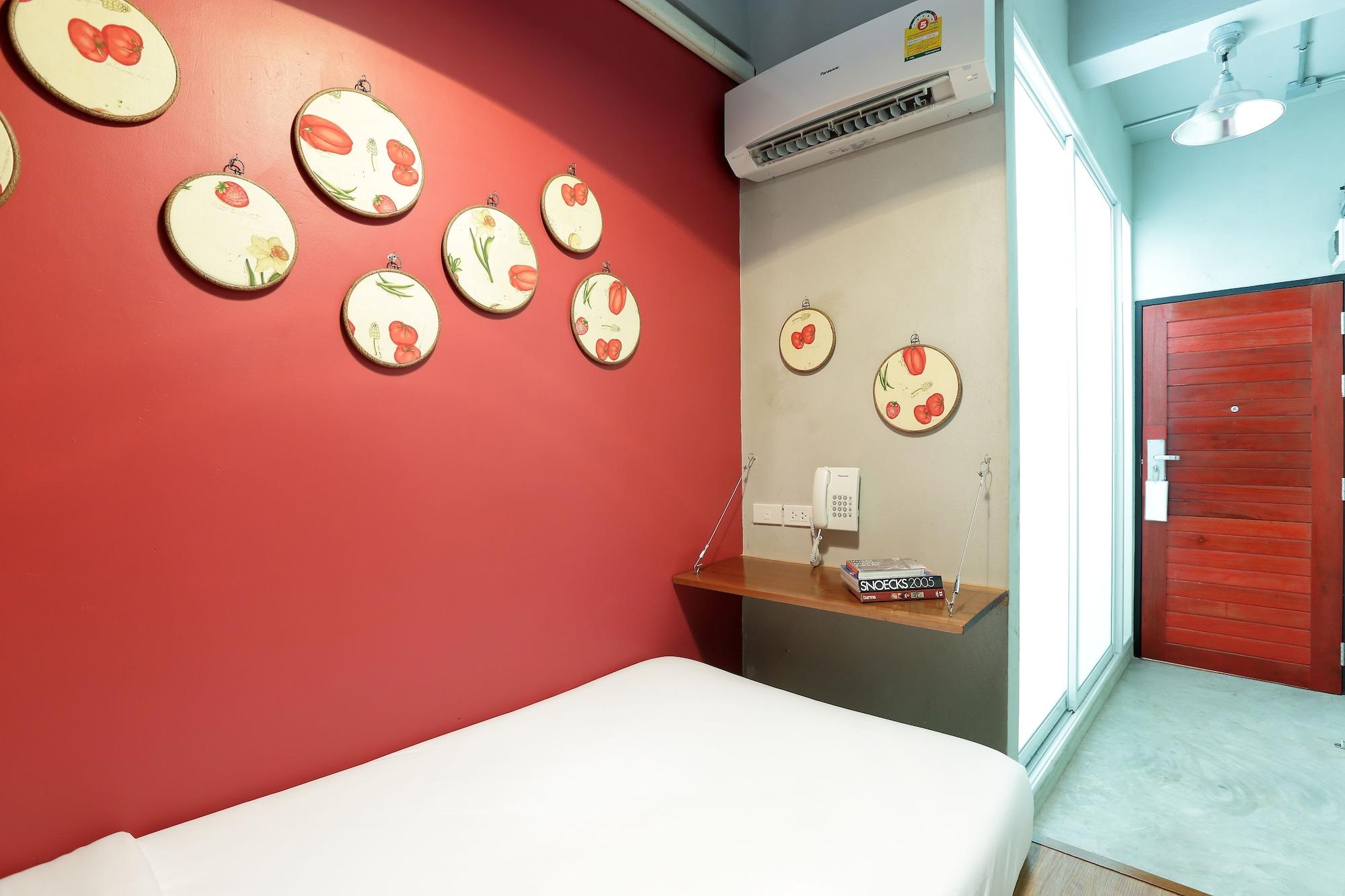 Smile Inn Bangkok Extérieur photo