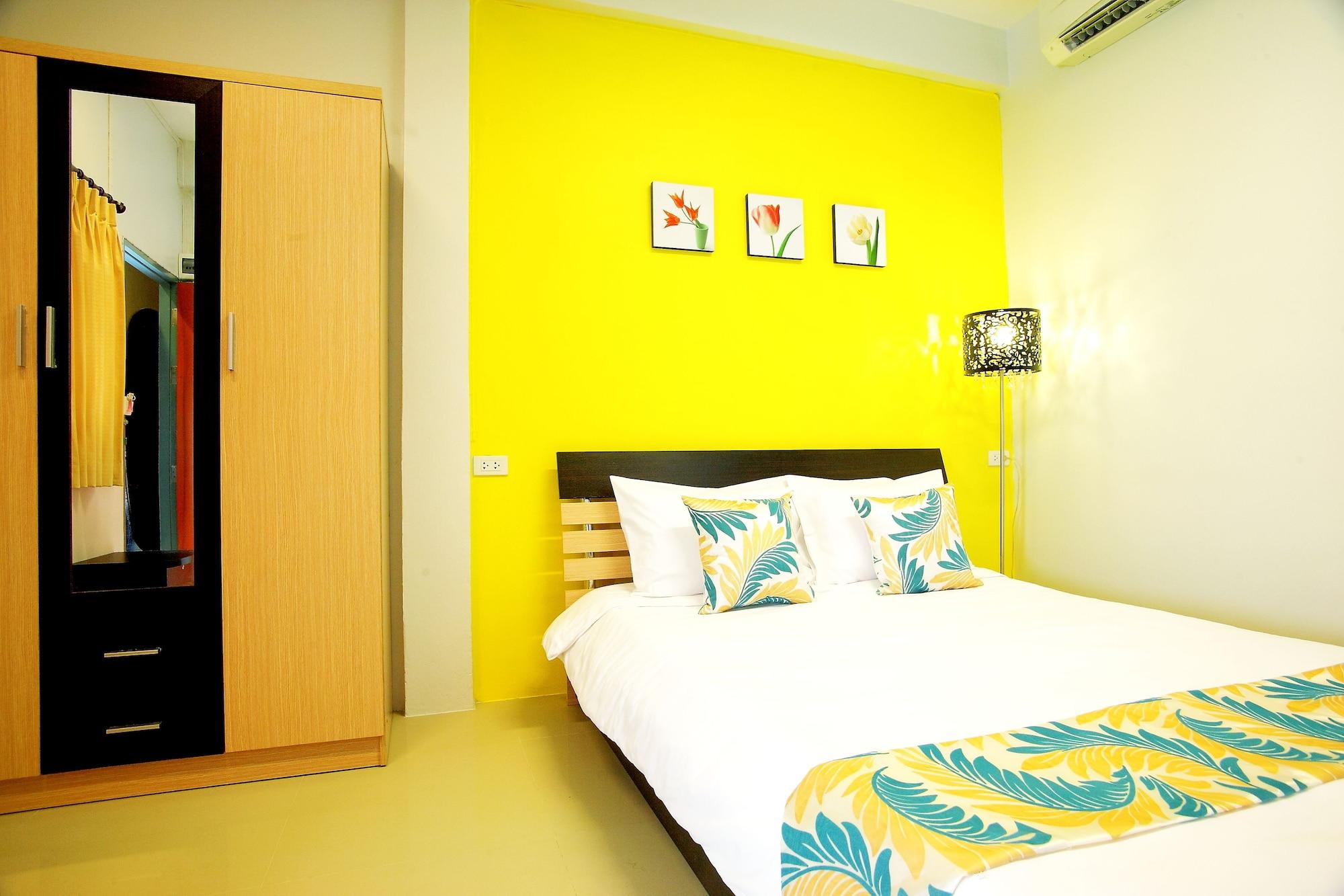 Smile Inn Bangkok Extérieur photo