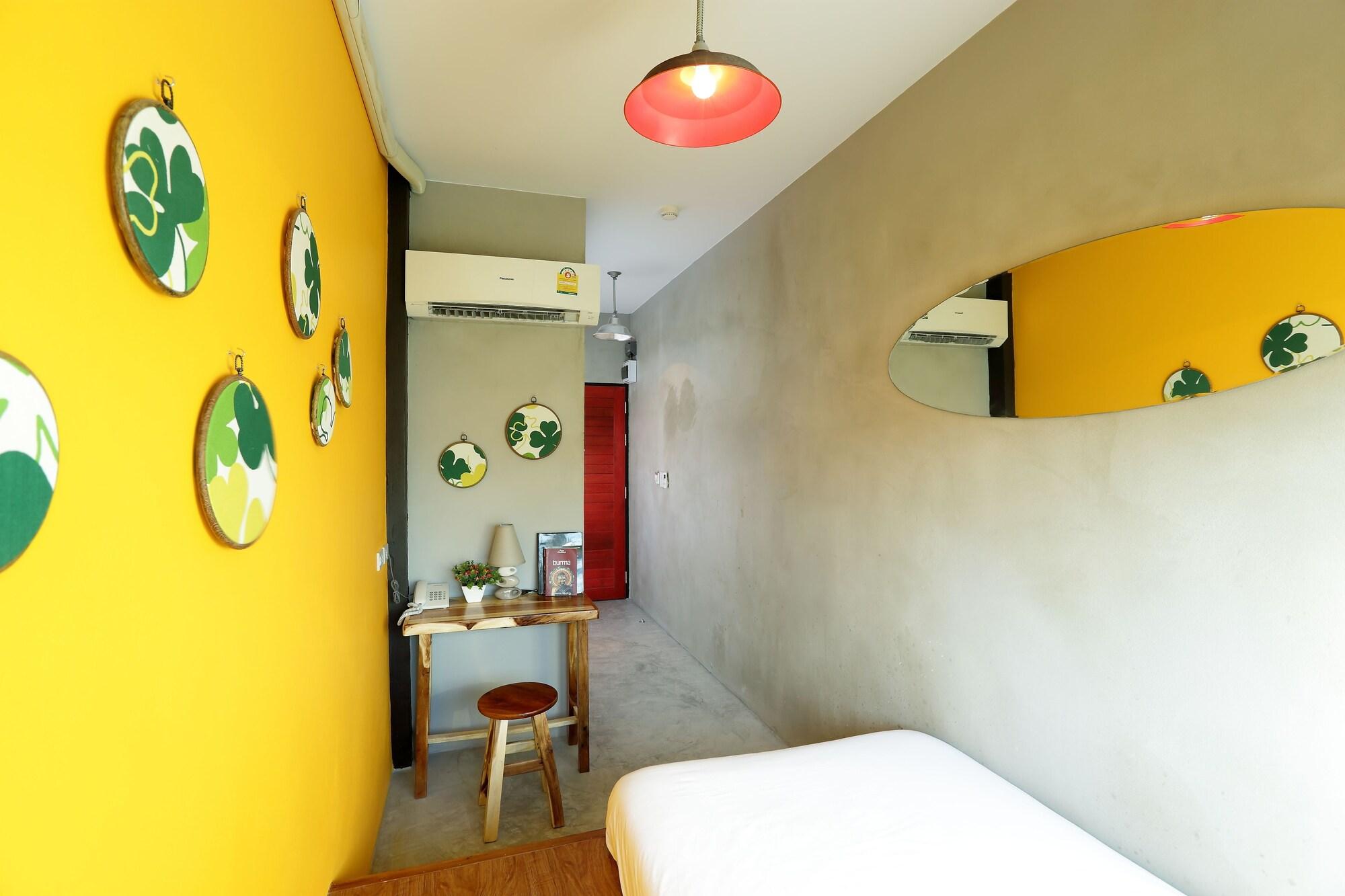 Smile Inn Bangkok Extérieur photo