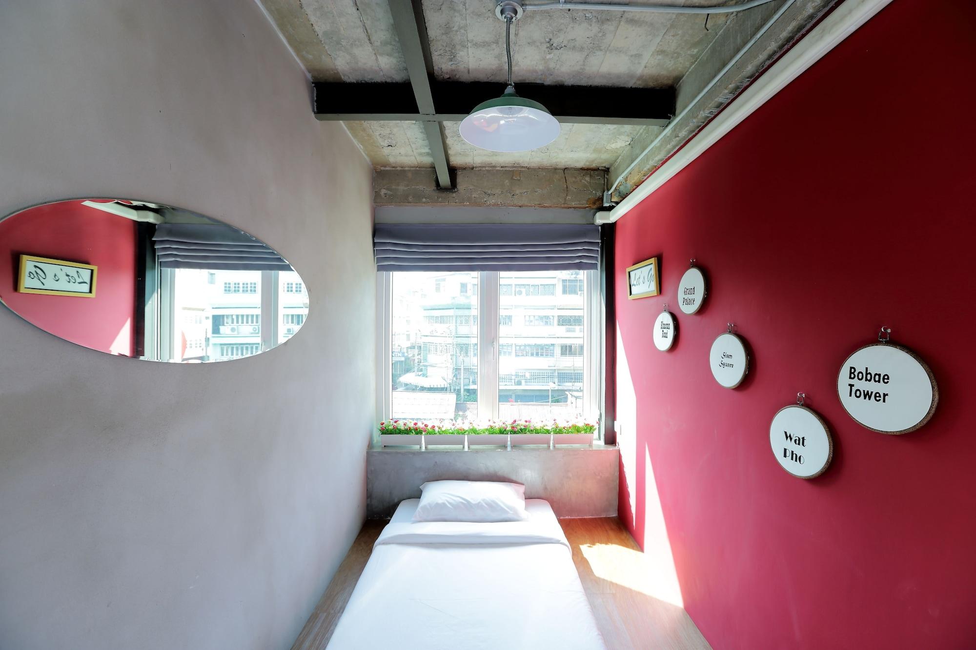 Smile Inn Bangkok Extérieur photo