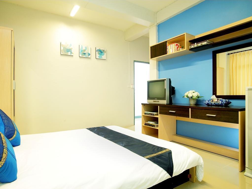 Smile Inn Bangkok Extérieur photo