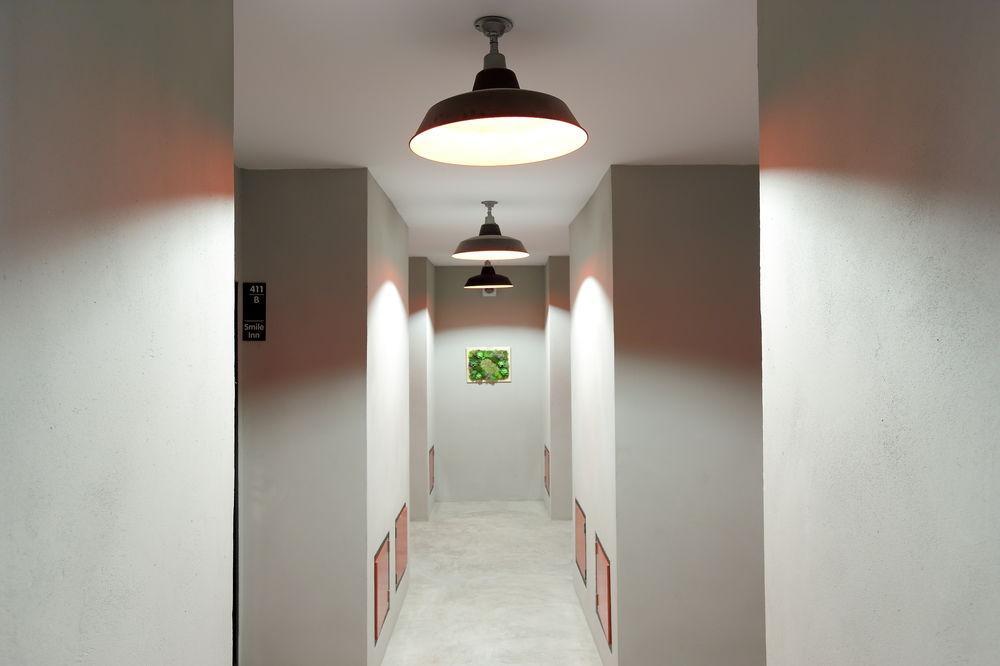 Smile Inn Bangkok Extérieur photo