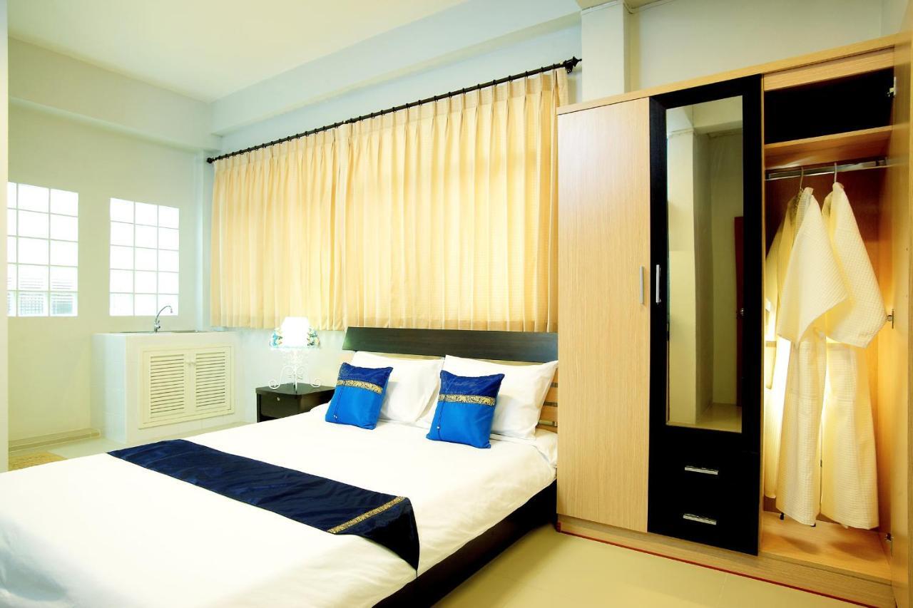 Smile Inn Bangkok Extérieur photo